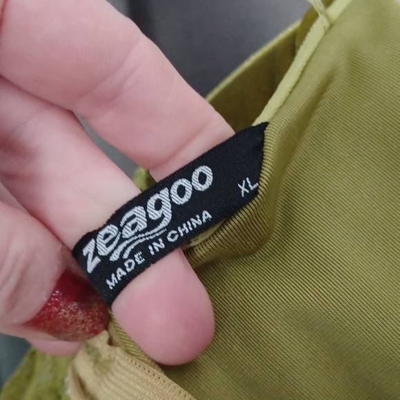 Zeagoo Olive Green Velvet Midi dress - Picture 6 of 6